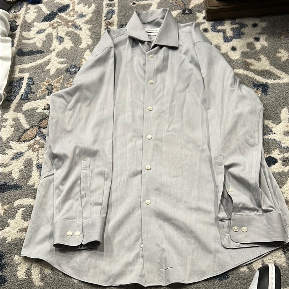 Calvin Klein Gray Dress Shirt with Subtle Texture